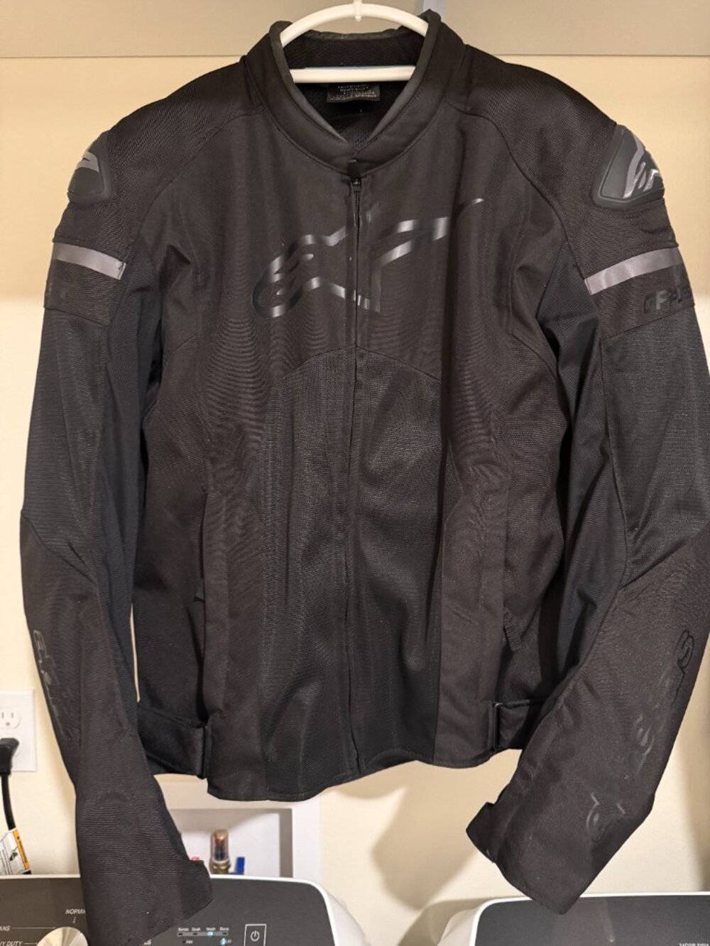 Alpinestars T-GP Plus R v3 Air Jacket (LG) - Picture 2 of 6
